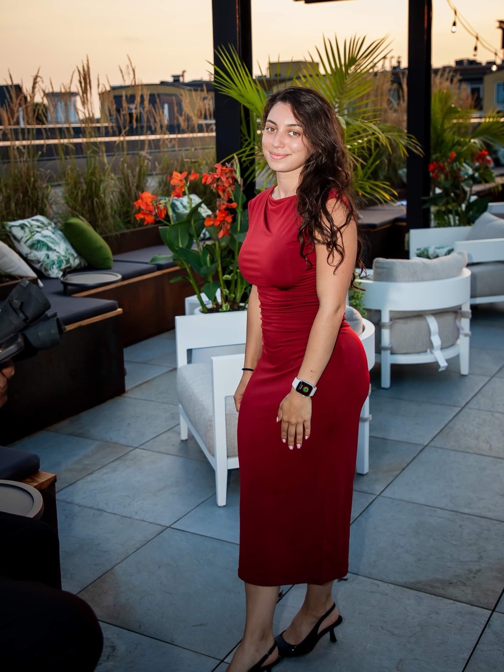 H&M Burgundy Sleeveless Midi Dress